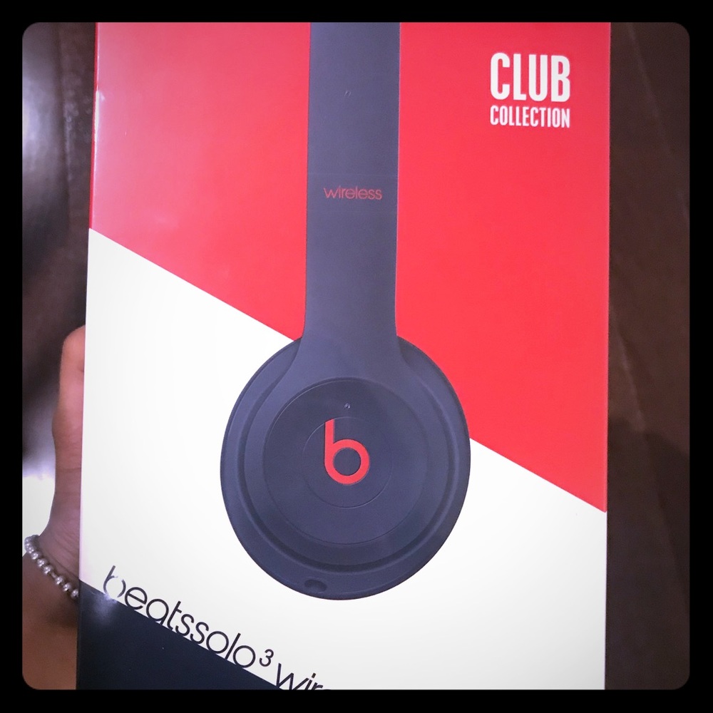 Beats Solo 3 Wireless Headphones